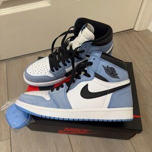 University blue Nike Jordan 1